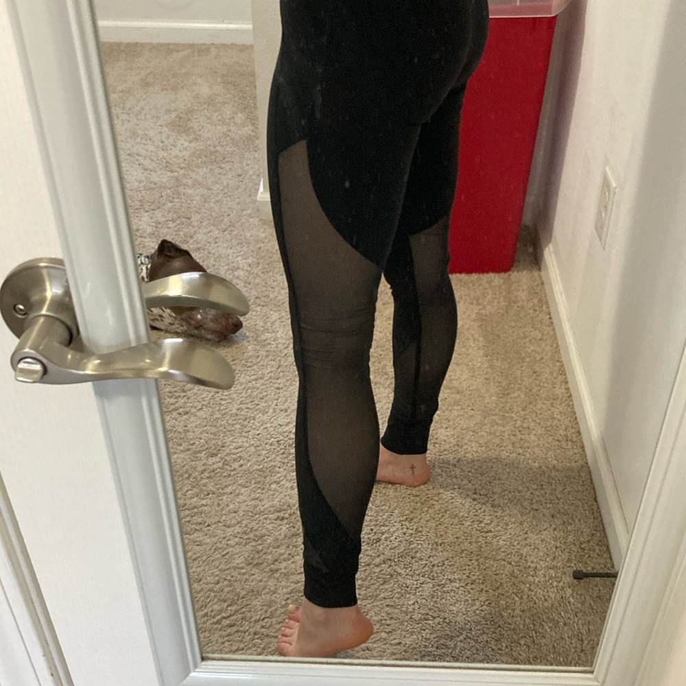 Lululemon Mesh Leggings